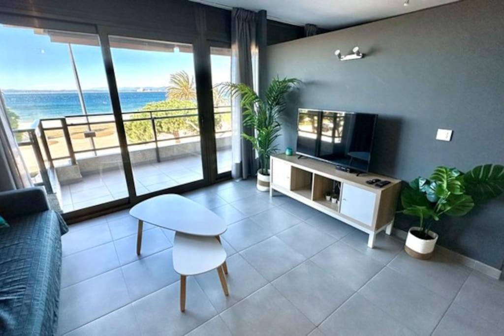 Roses Apartments - Marivent Екстериор снимка